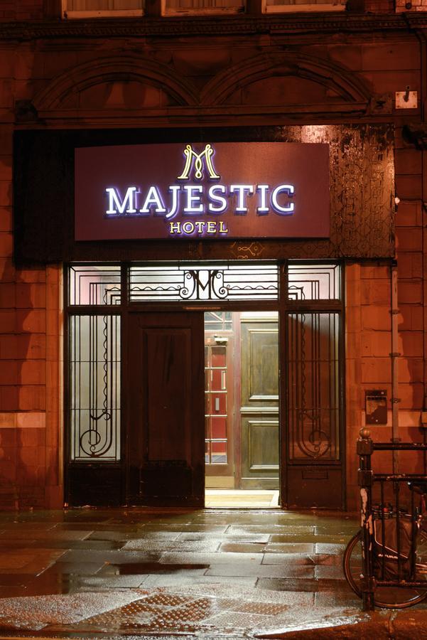 בארו אין פרנס Oyo Hotel Majestic מראה חיצוני תמונה